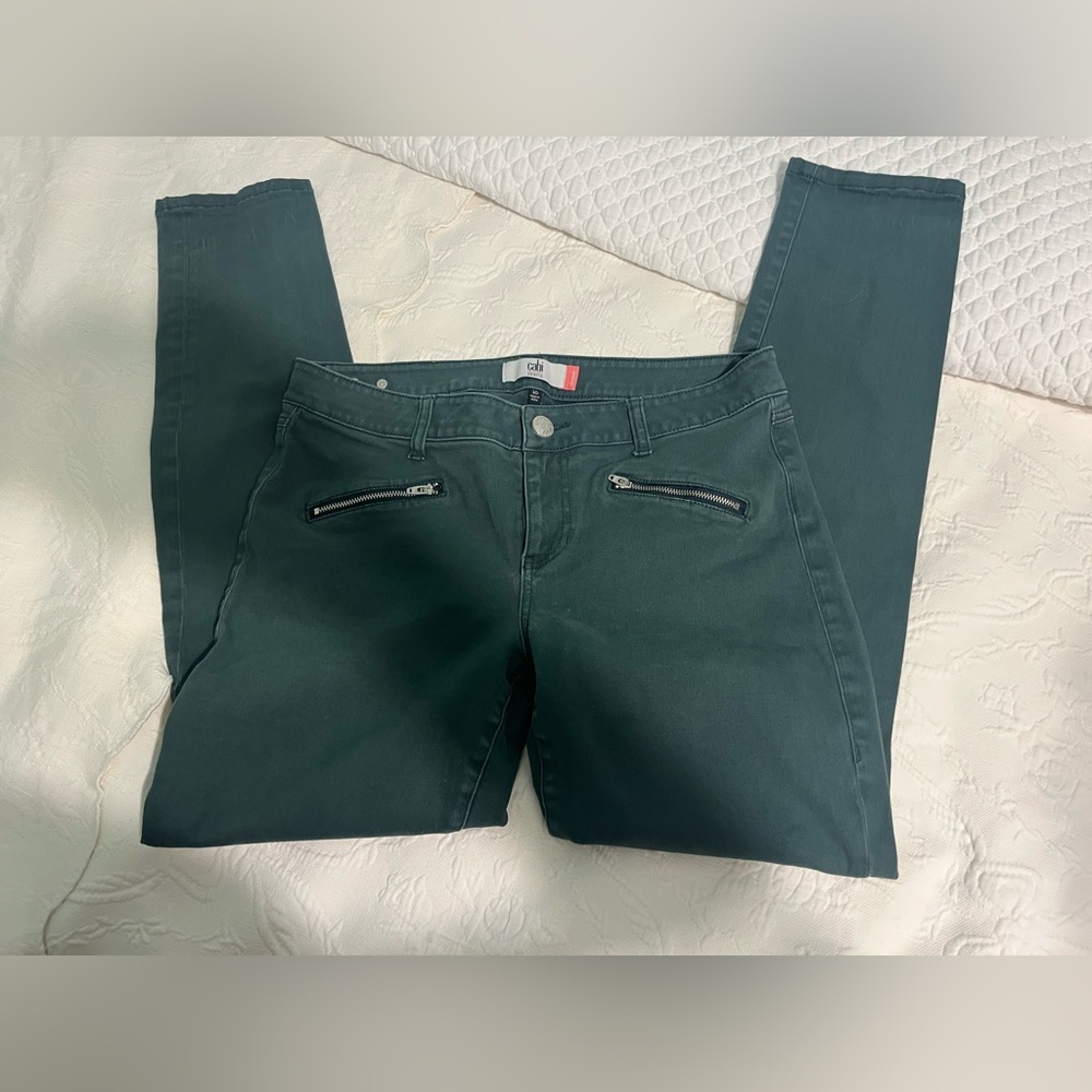 CAbi Forest Green front zipper pockets Skinny Jeans Size 10